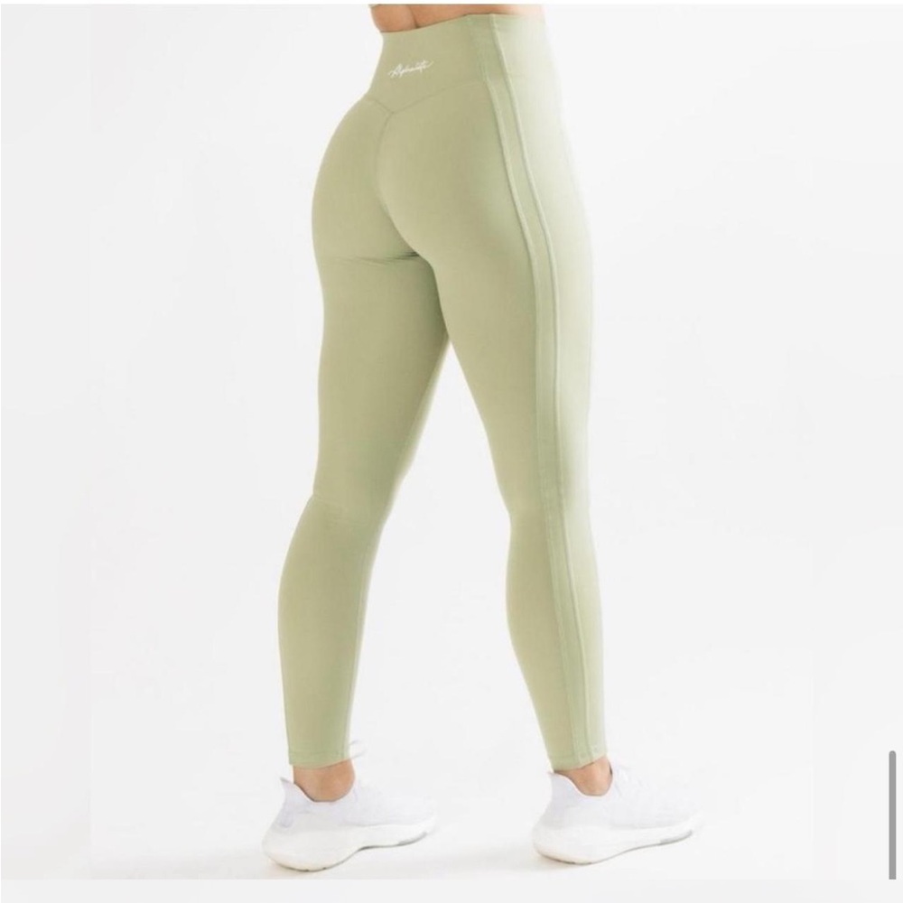 Alphalete Workout Leggings